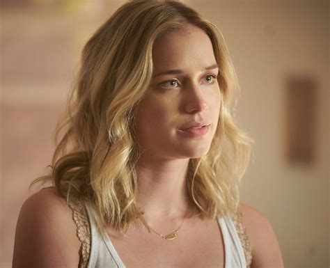 elizabeth lail nude scenes|TV series You sex scenes of blonde girl Elizabeth Lail kissing and .